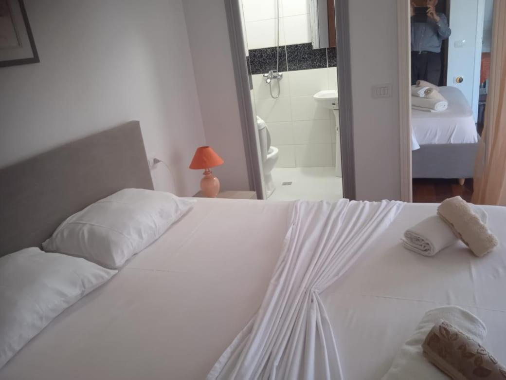 Vila N Dervishi Vlorë 外观 照片